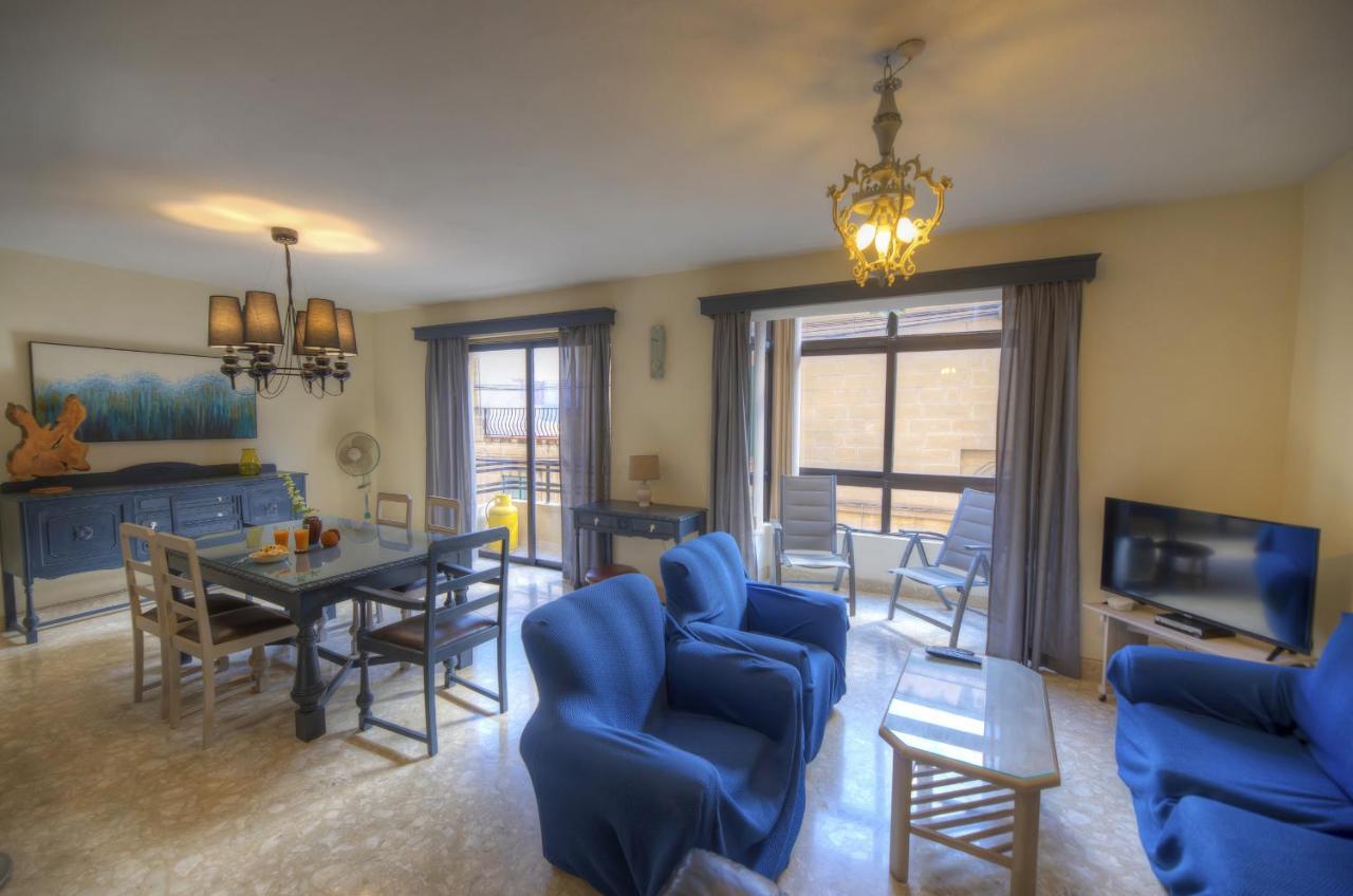 Large And Bright Apartment In The City Centre Goslm-2 Sliema Exterior photo