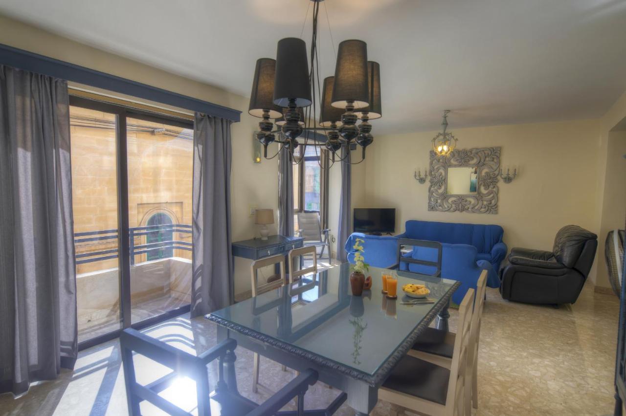 Large And Bright Apartment In The City Centre Goslm-2 Sliema Exterior photo