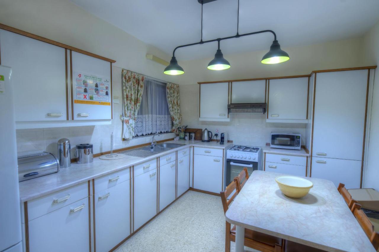 Large And Bright Apartment In The City Centre Goslm-2 Sliema Exterior photo
